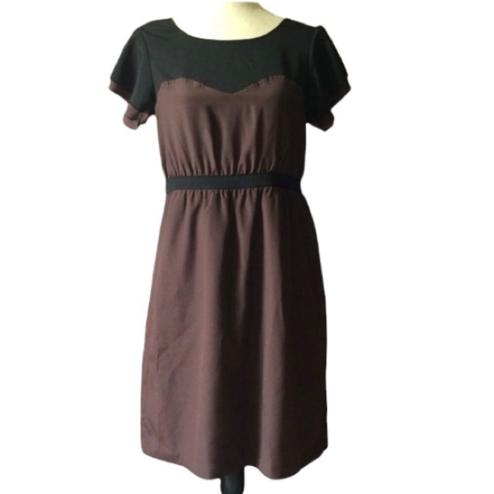 Small dress brown black